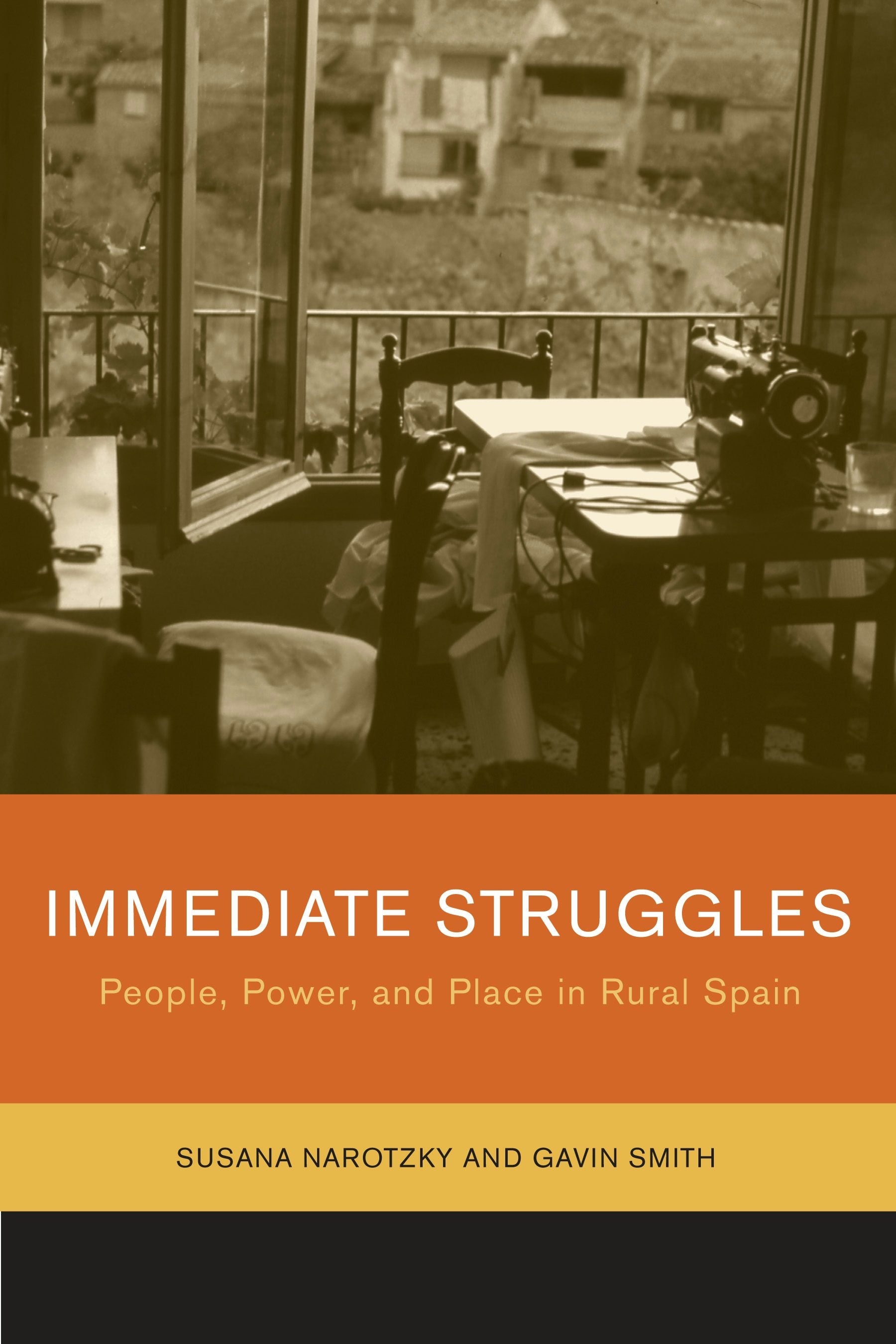 Book cover image for Immediate Struggles ISBN: 9780520939011