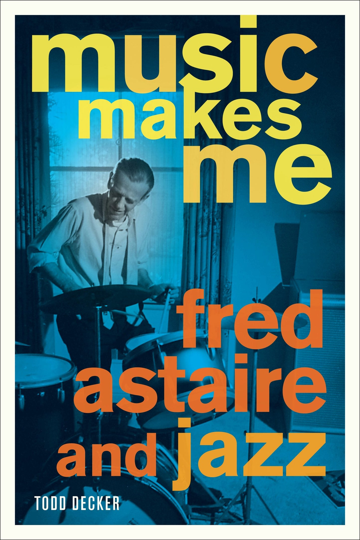 Book cover image for Music Makes Me ISBN: 9780520950061