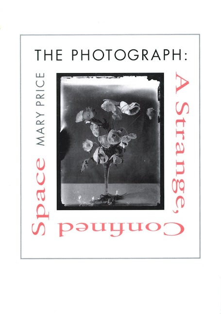 Book cover image for The Photograph ISBN: 9780804729642