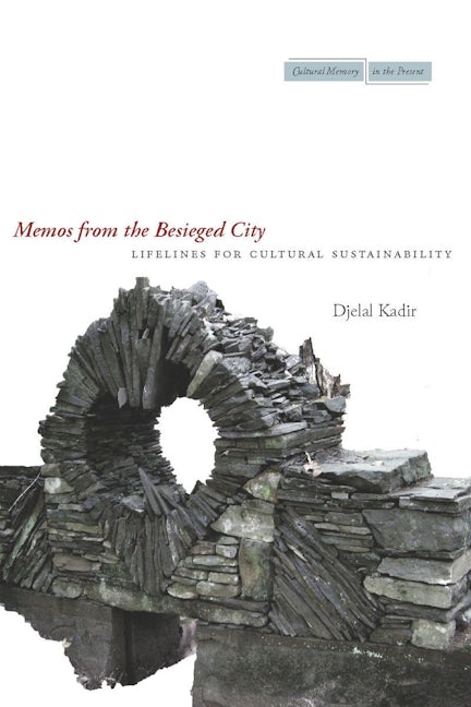 Book cover image for Memos from the Besieged City ISBN: 9780804770507