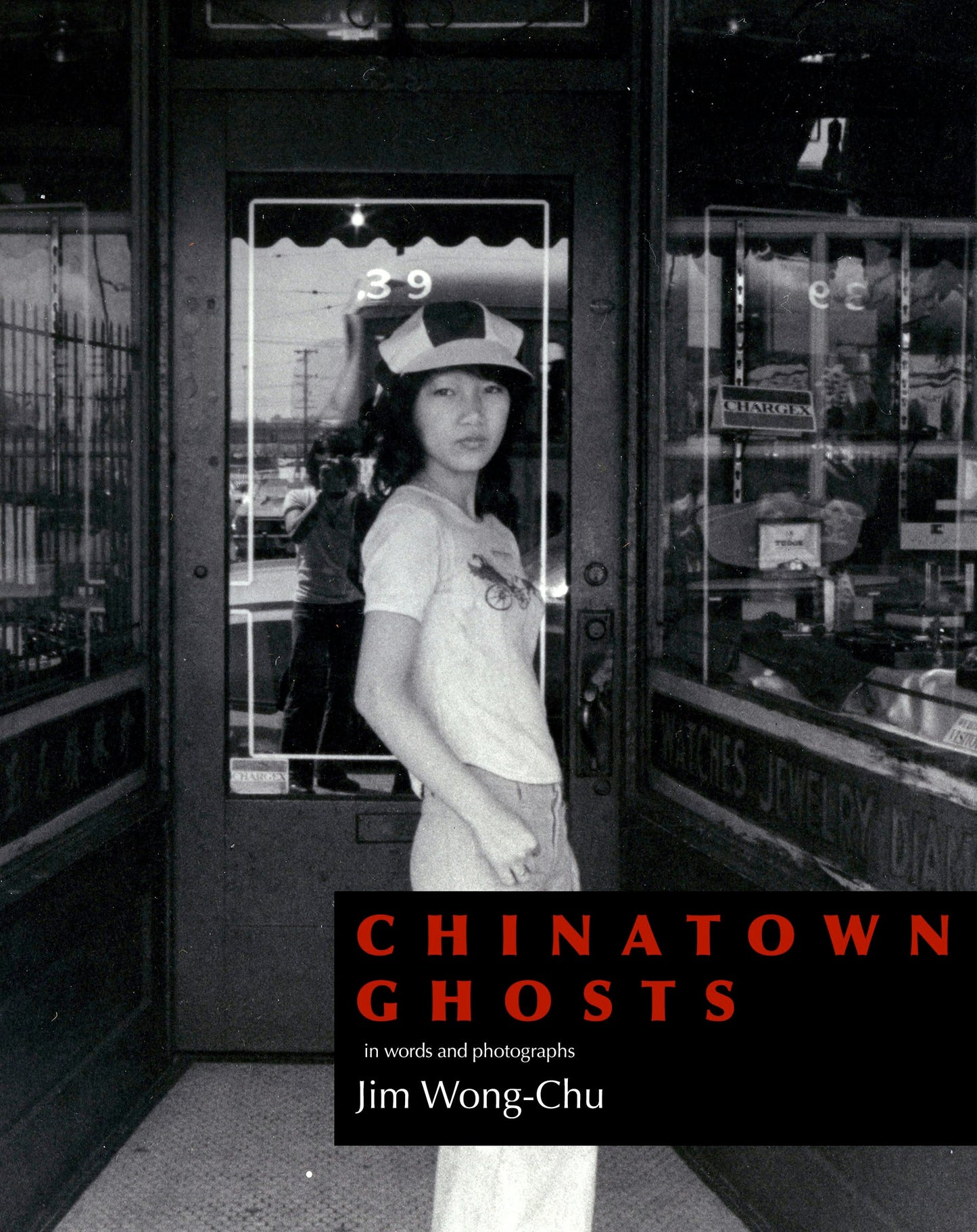 Book cover image for Chinatown Ghosts ISBN: 9781551527482