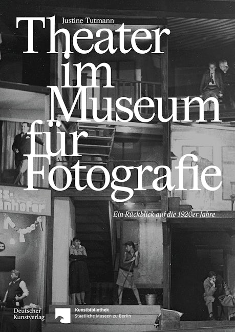 Book cover image for Theater im Museum für Fotografie ISBN: 9783422986961