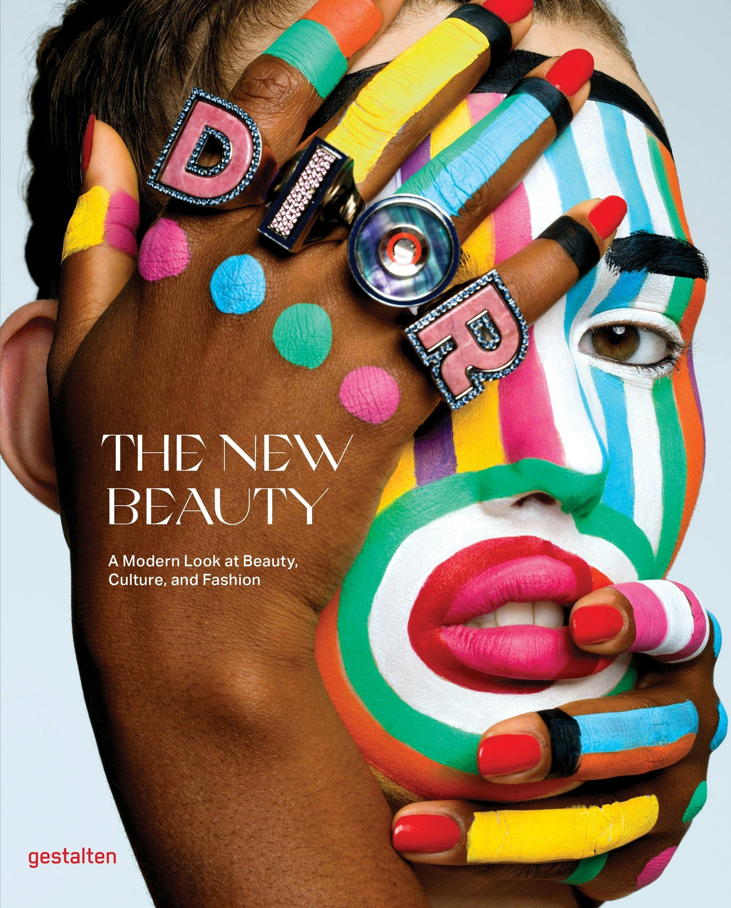 Book cover image for The New Beauty ISBN: 9783899558609