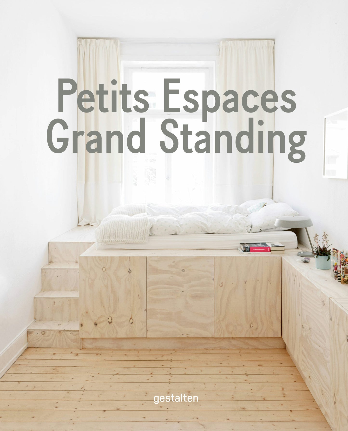 Book cover image for Petits Espaces - Grand Standing ISBN: 9783899558944