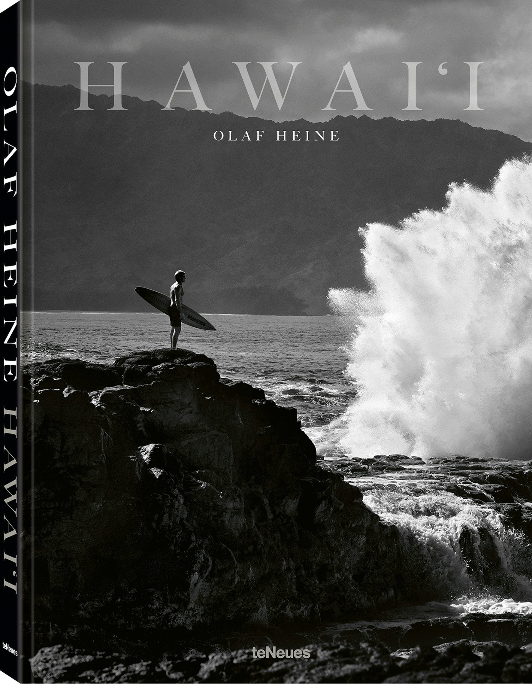 Book cover image for Hawaii ISBN: 9783961715350