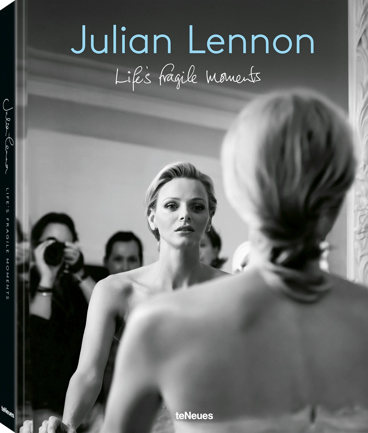 Book cover image for Life's Fragile Moments ISBN: 9783961716142