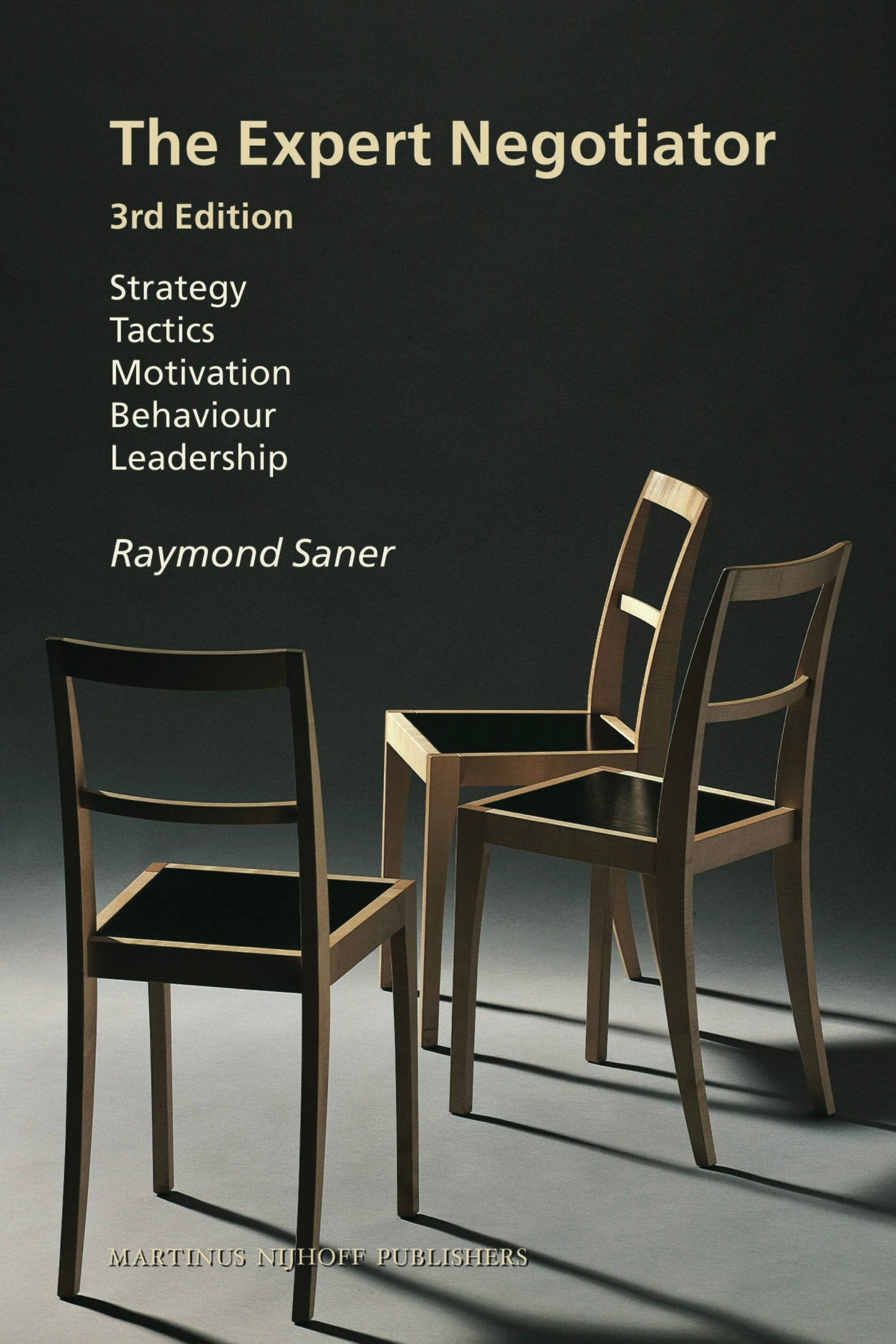 Book cover image for The Expert Negotiator ISBN: 9789004165021