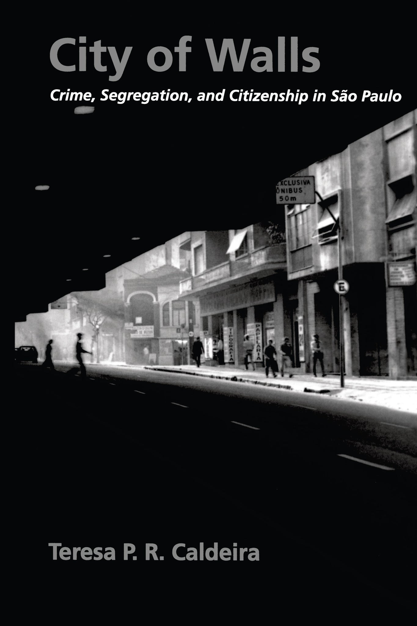 Cover image for City of Walls ISBN 9780520341593