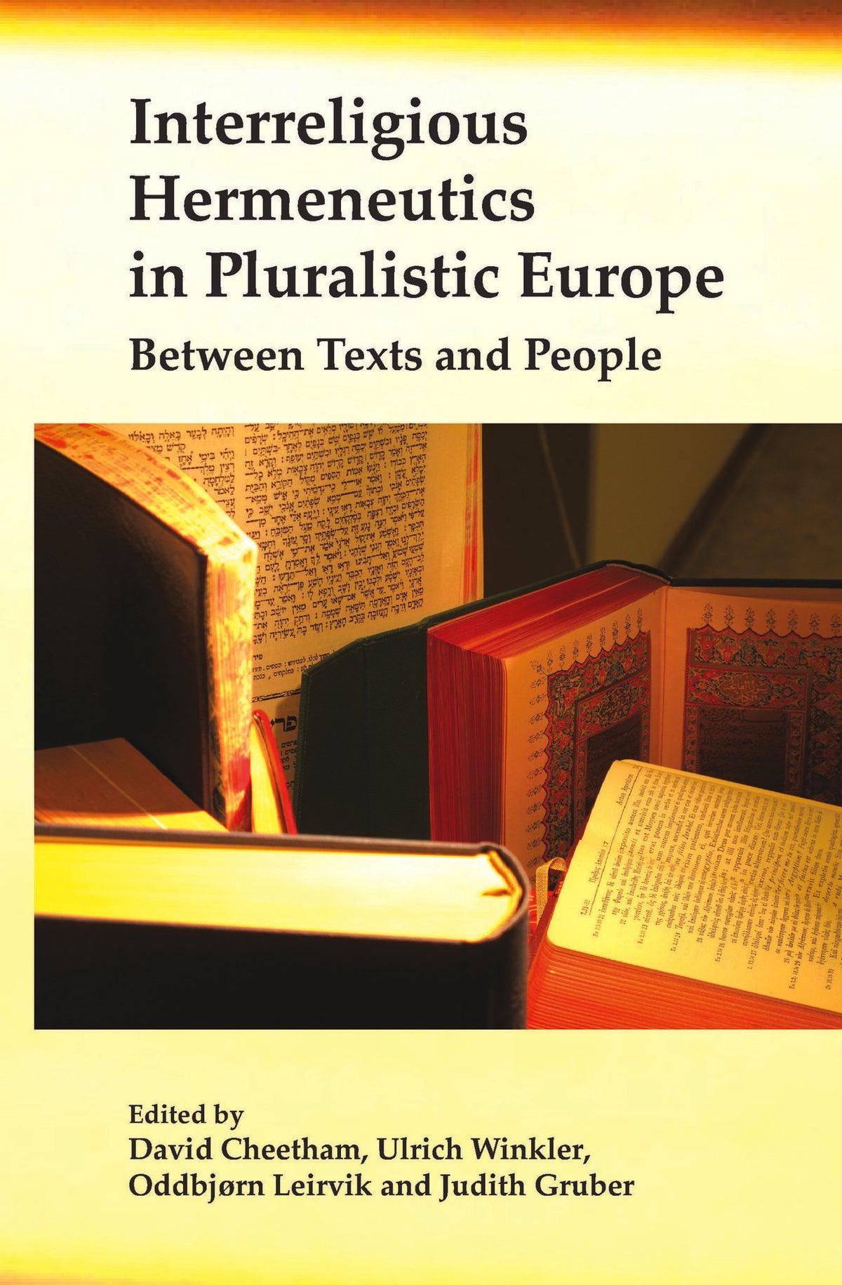 Cover image for Interreligious Hermeneutics in Pluralistic Europe ISBN 9789042033375