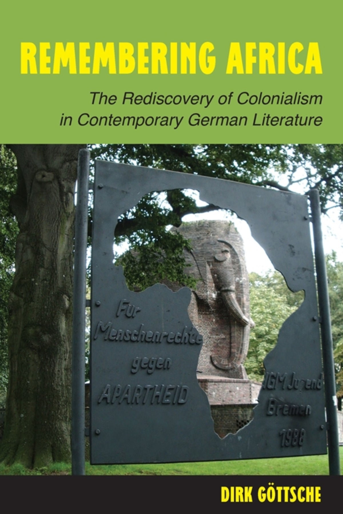 Cover image for Remembering Africa ISBN 9781571135469
