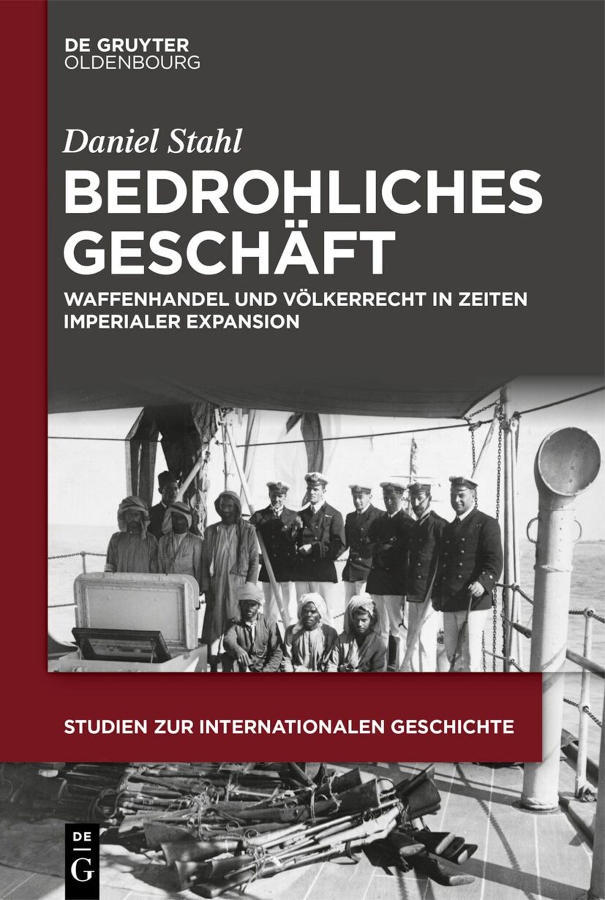 Cover image for Bedrohliches Geschäft ISBN 9783111239392