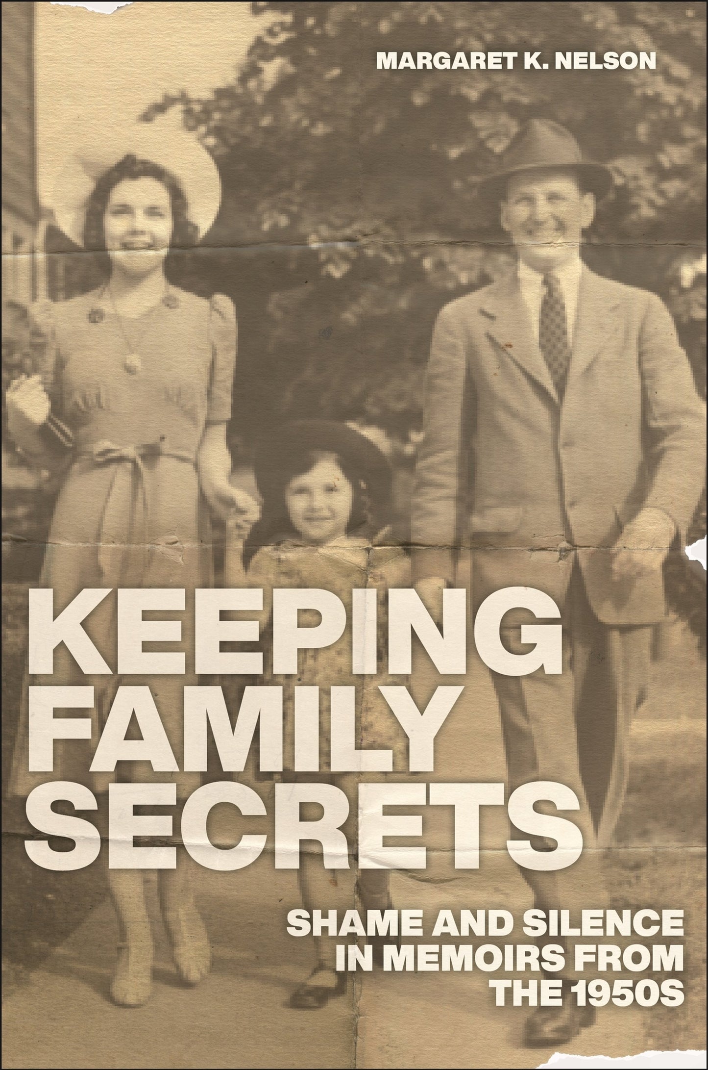 Cover image for Keeping Family Secrets ISBN 9781479815623