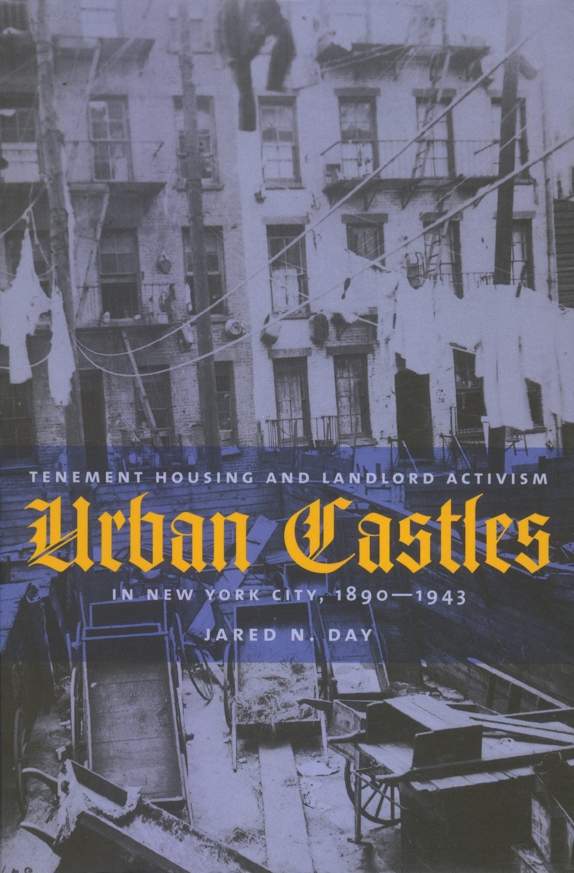Book cover image for Urban Castles ISBN: 9780231114035