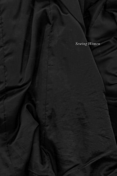 Cover image for Sewing Women, isbn: 9780231133098