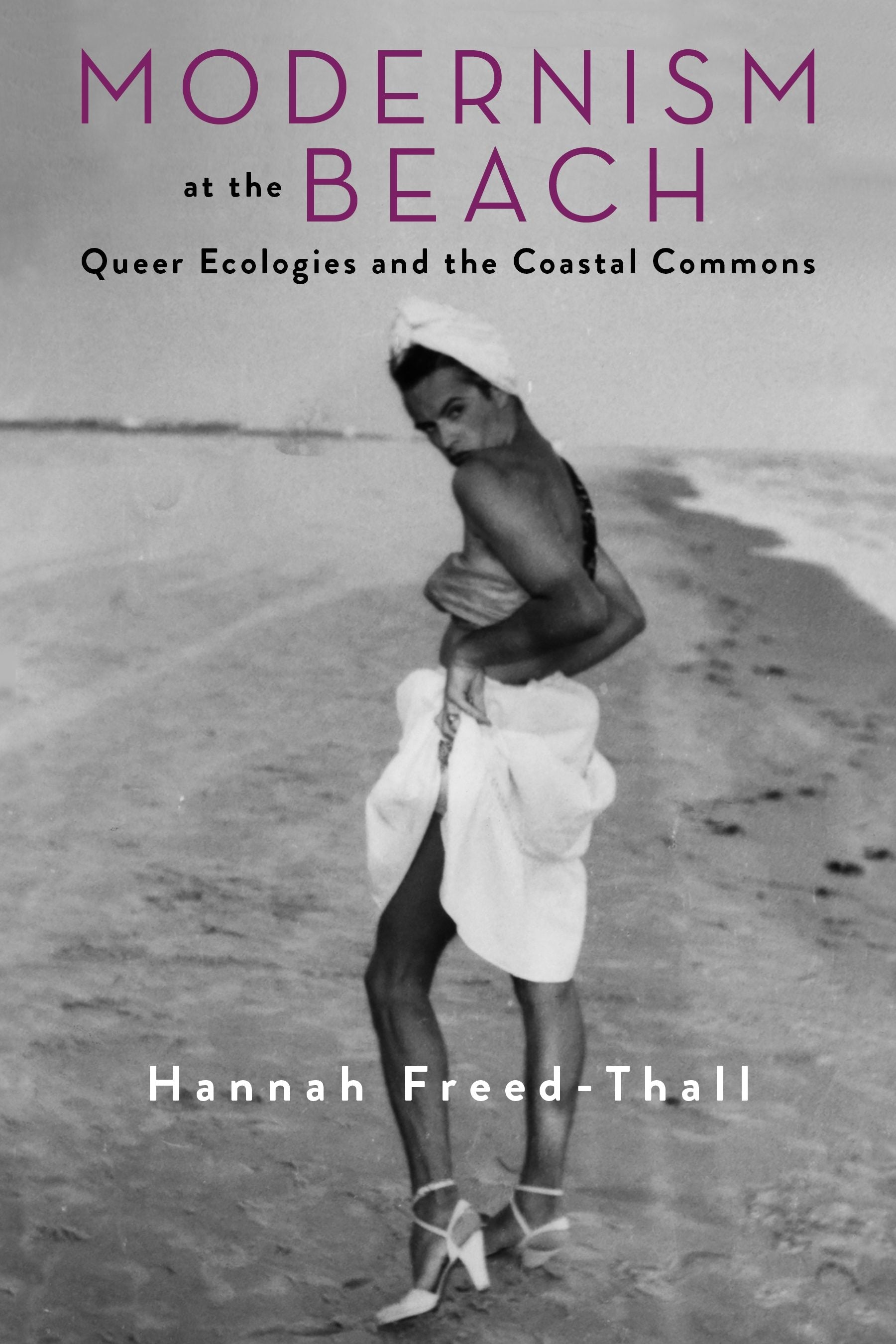 Book cover image for Modernism at the Beach ISBN: 9780231197090