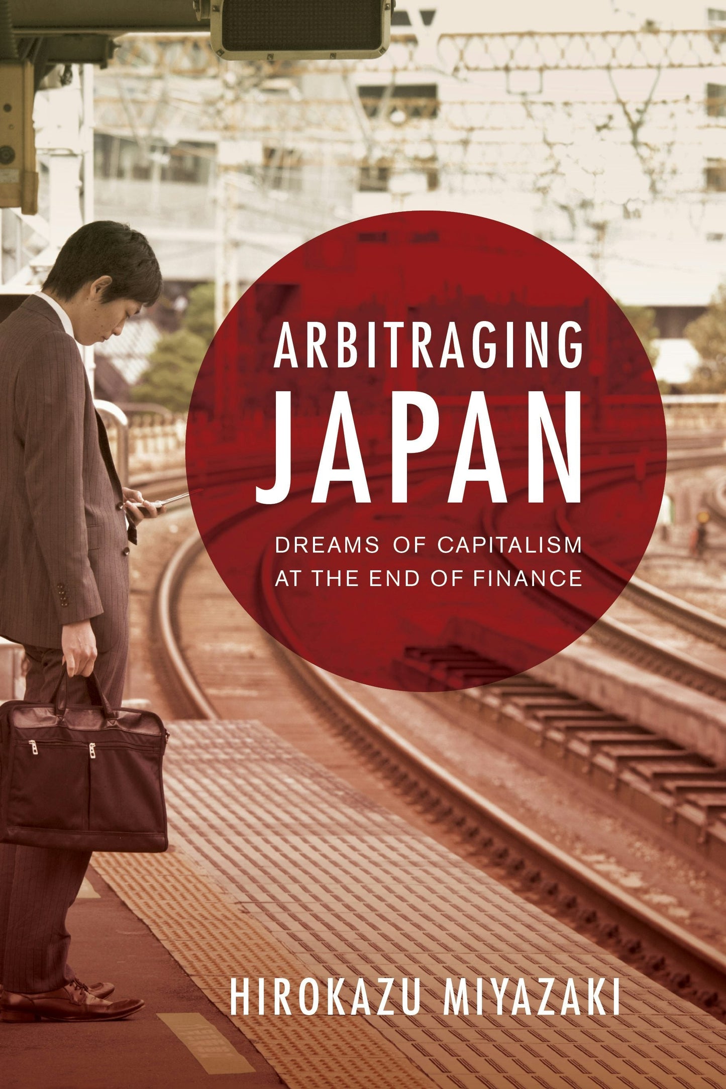 Book cover image for Arbitraging Japan ISBN: 9780520953956