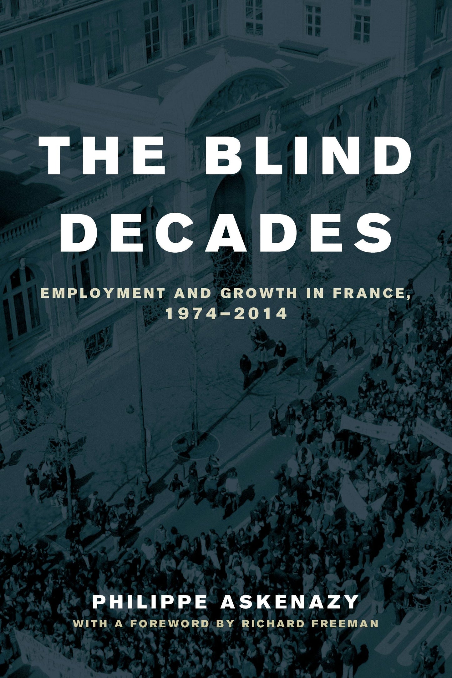Book cover image for The Blind Decades ISBN: 9780520959958