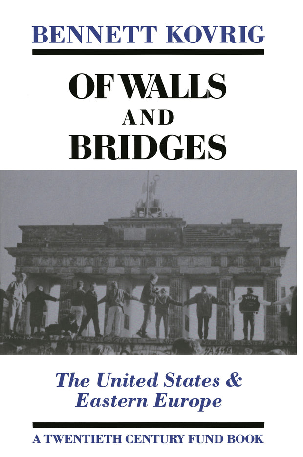 Cover image for Of Walls and Bridges, isbn: 9780814748558