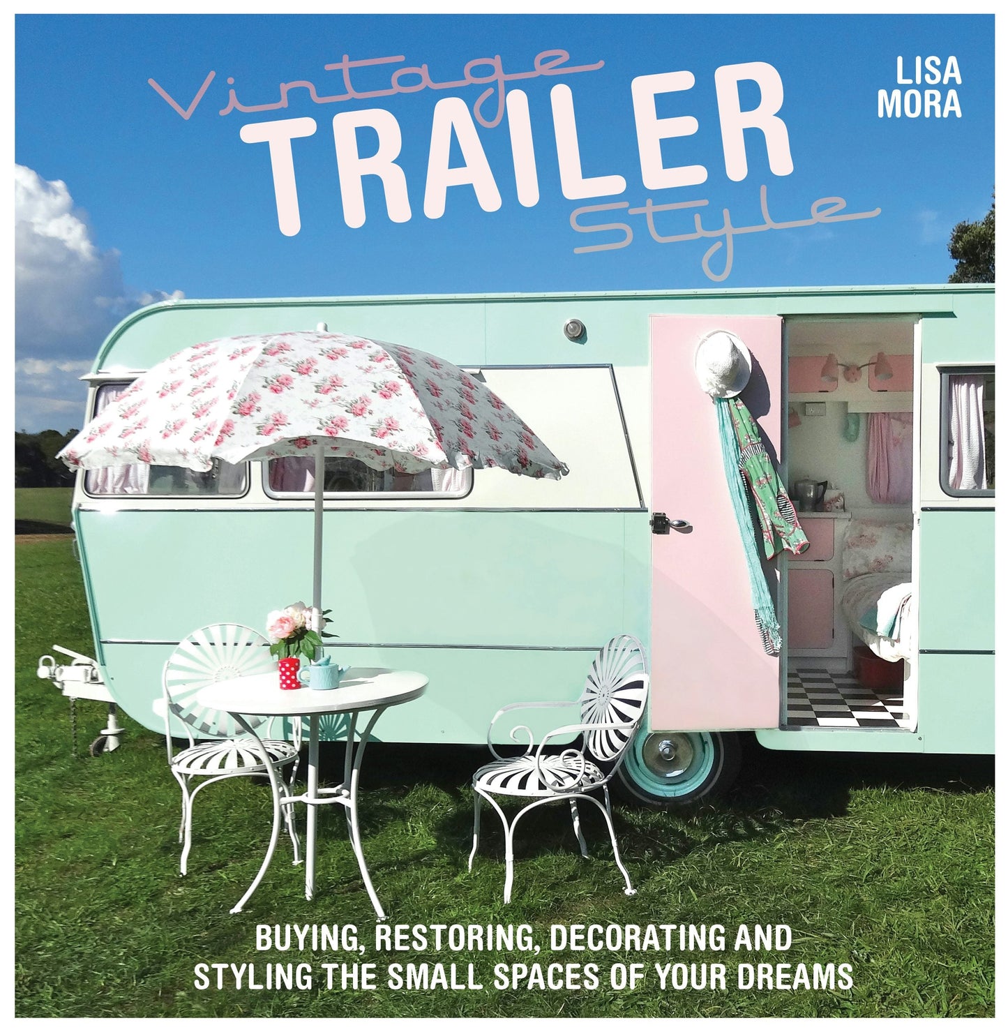 Book cover image for Vintage Trailer Style ISBN: 9781446368039