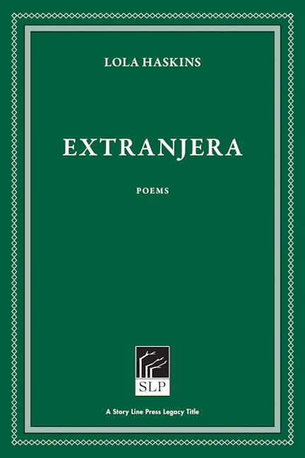 Book cover image for Extranjera ISBN: 9781586540609