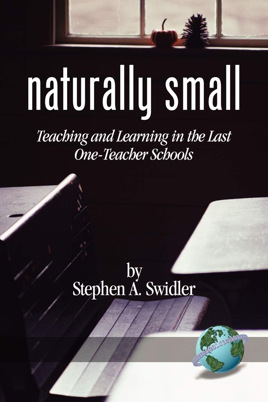 Book cover image for Naturally Small ISBN: 9781593111229