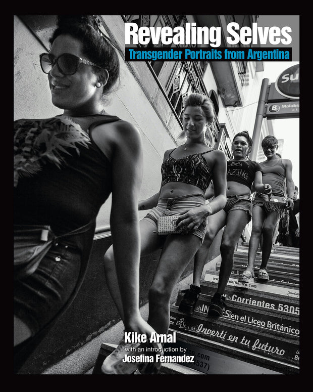 Cover image for Revealing Selves, isbn: 9781620972878