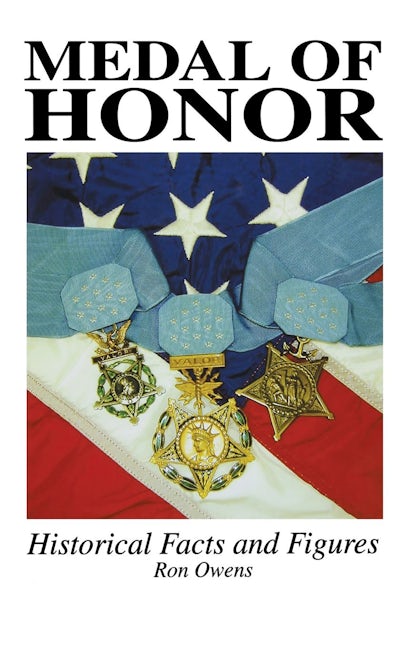 Book cover image for Medal of Honor ISBN: 9781681622408
