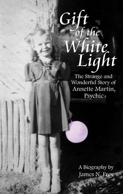 Book cover image for Gift of the White Light ISBN: 9781884956799