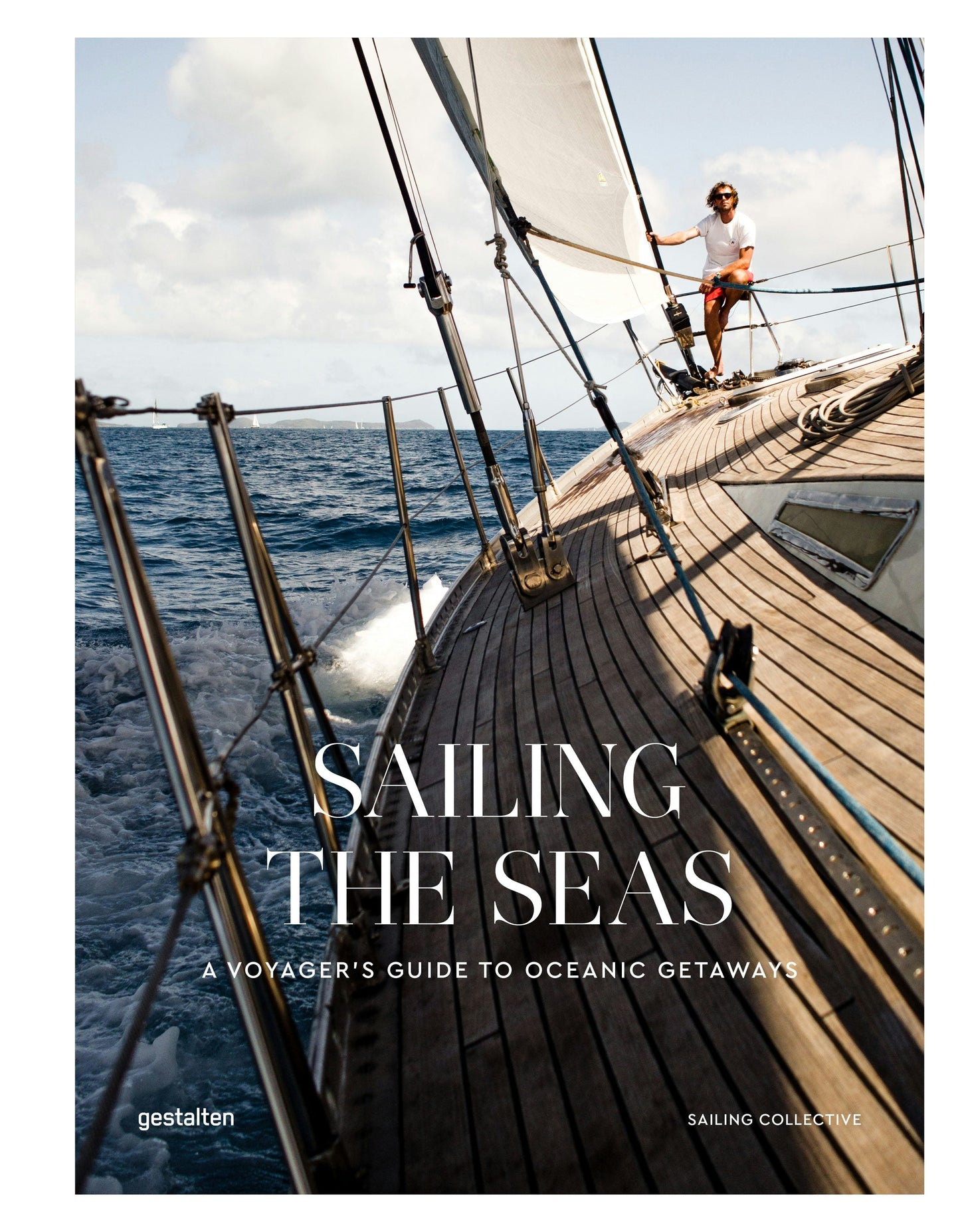 Book cover image for Sailing the Seas ISBN: 9783899559972
