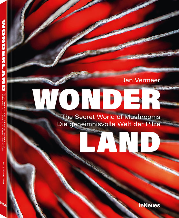 Cover image for Wonderland, isbn: 9783961715107