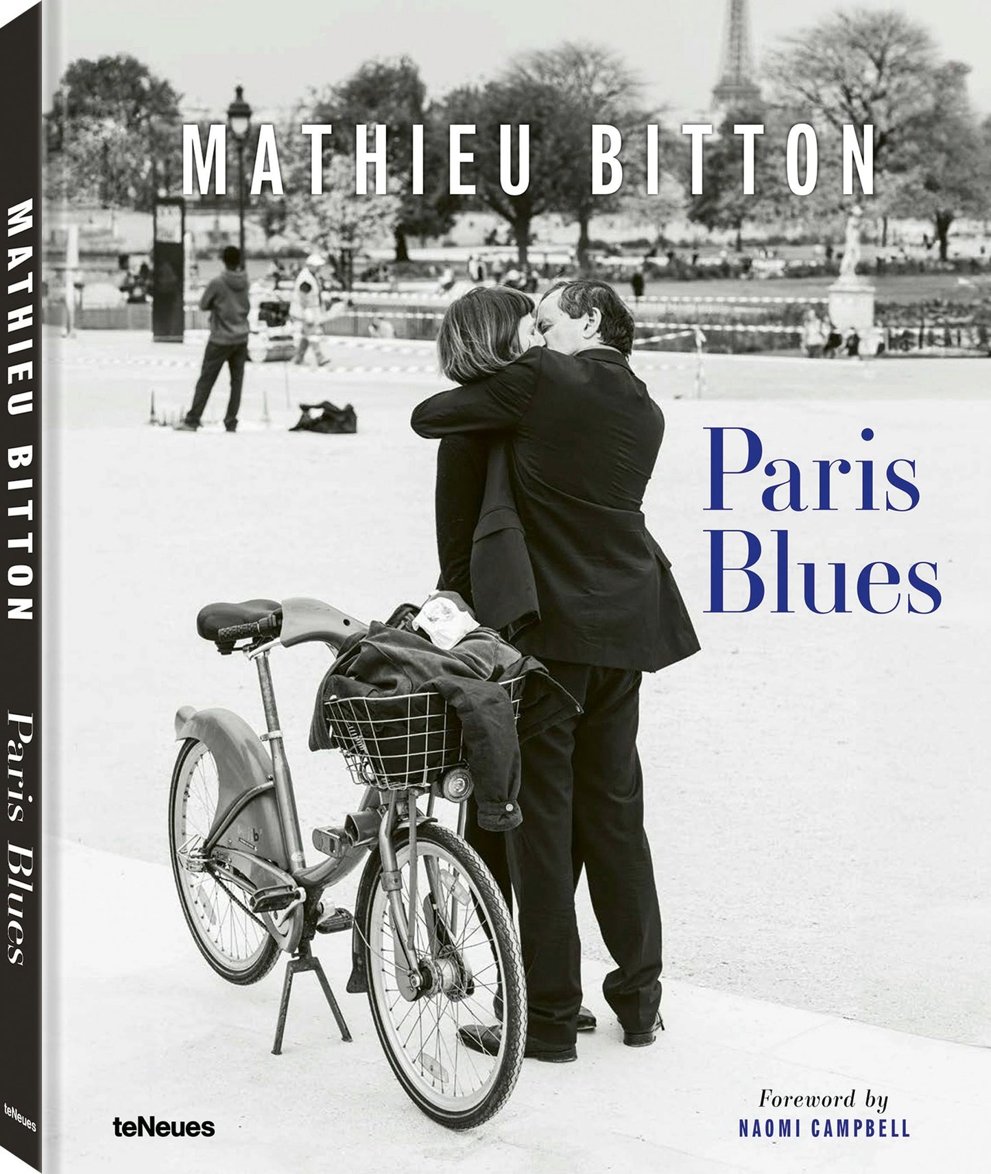 Book cover image for Paris Blues ISBN: 9783961716685