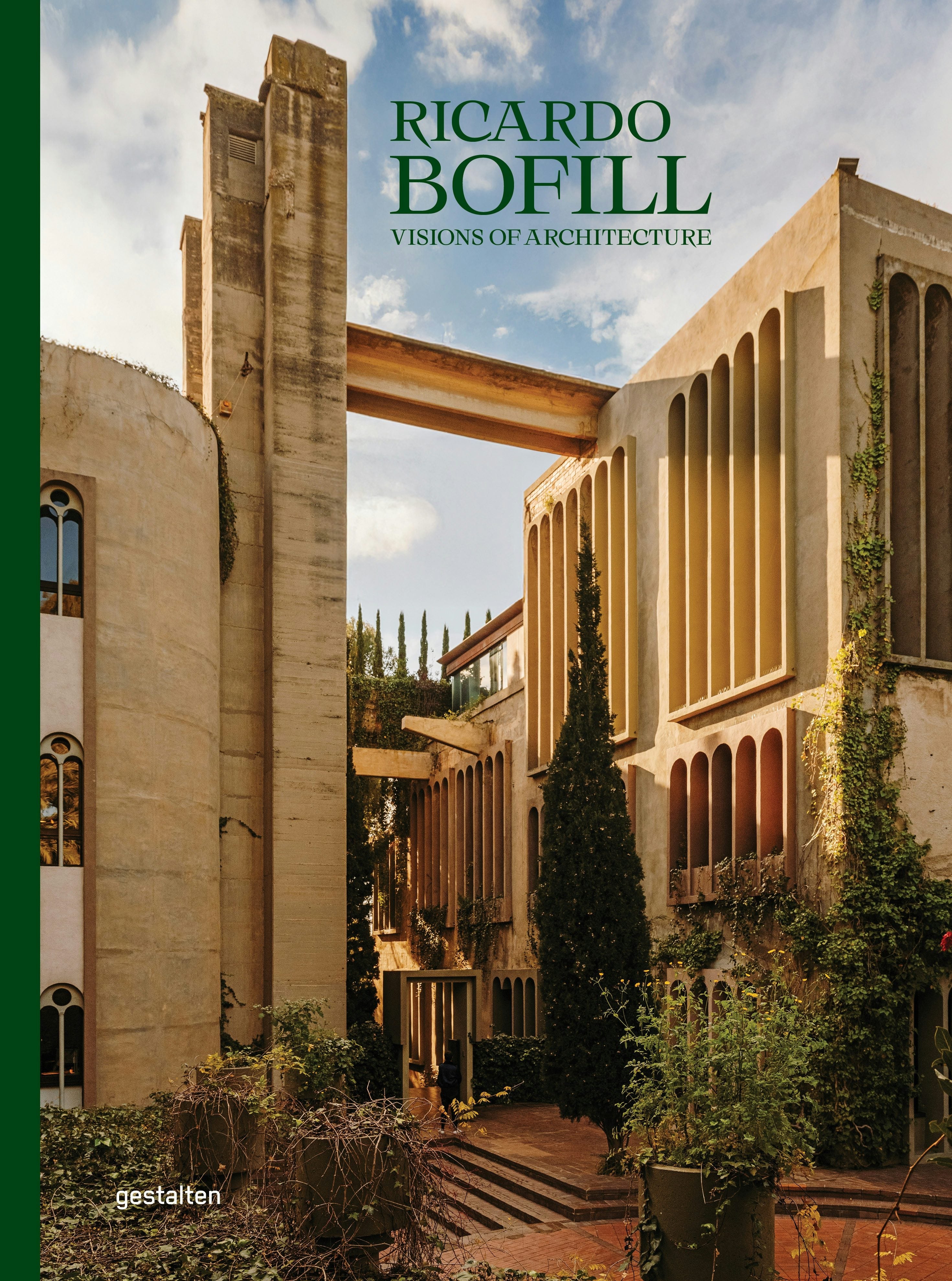 Book cover image for Ricardo Bofill (New Edition) ISBN: 9783967042023
