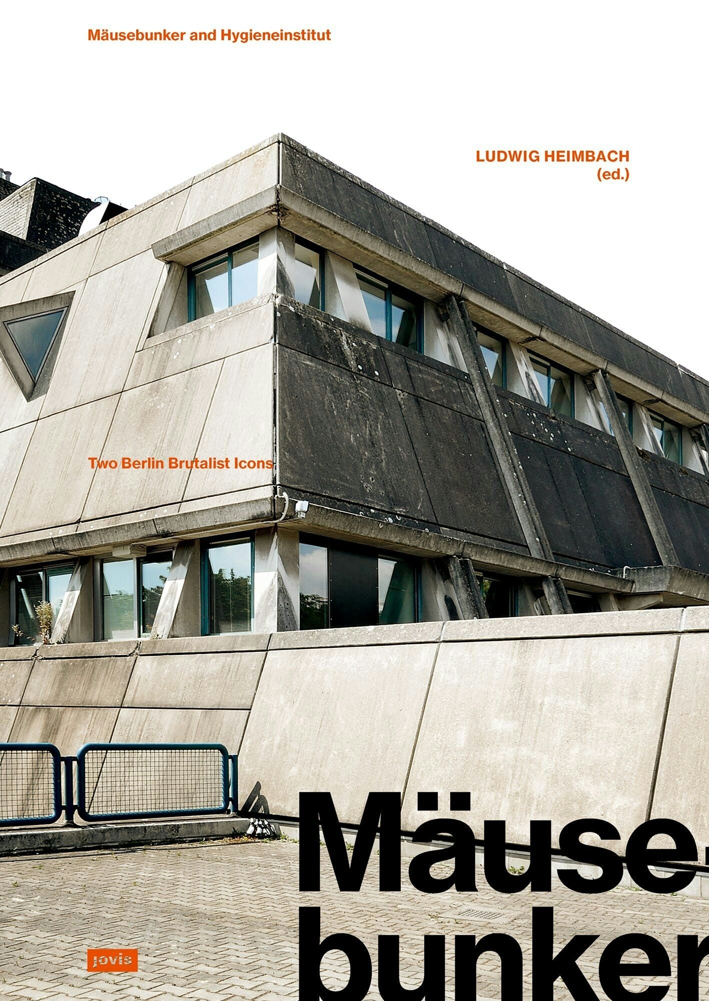 Book cover image for Mäusebunker and Hygieneinstitut ISBN: 9783986120306