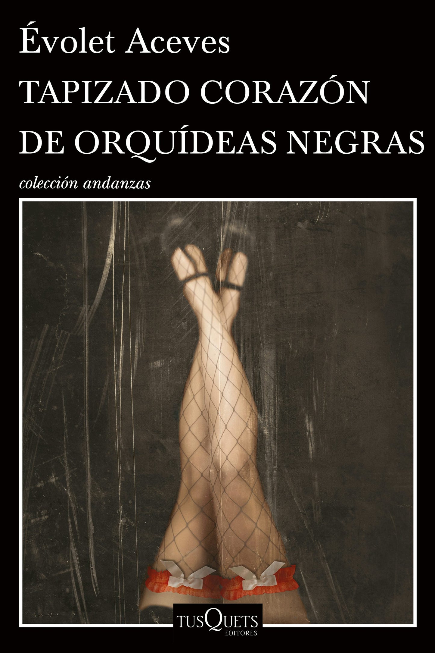 Book cover image for Tapizado corazón de orquídeas negras ISBN: 9786073901499