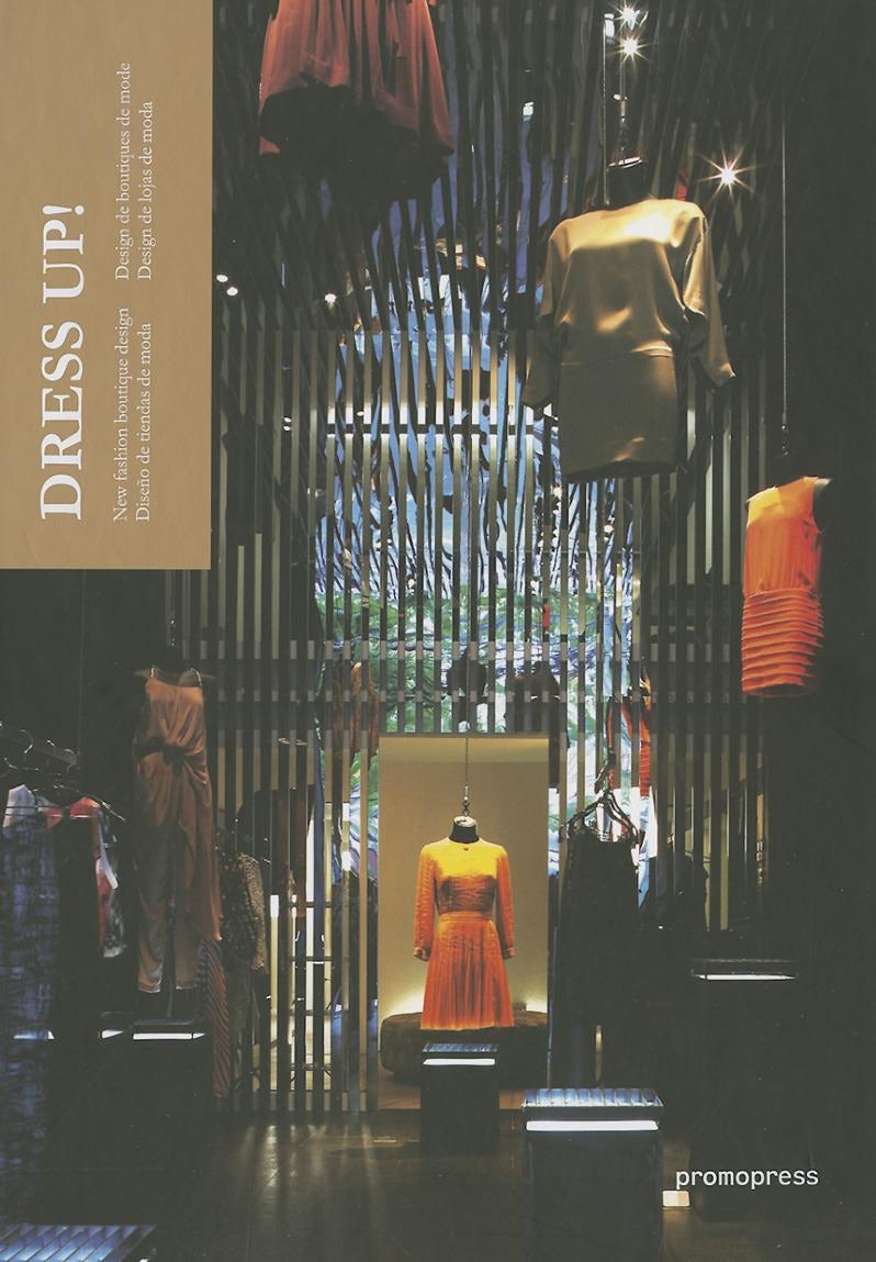 Book cover image for Dress Up ISBN: 9788492810949