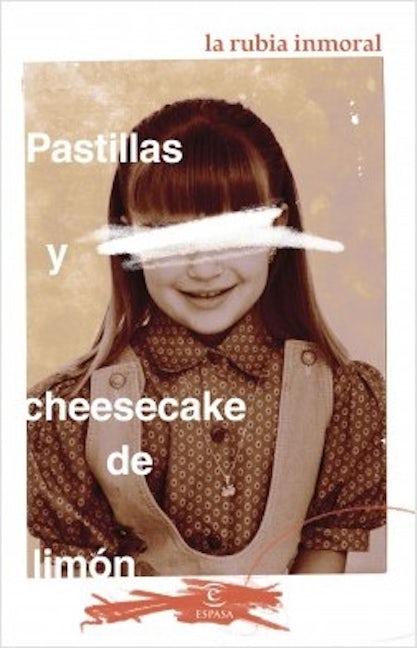 Pastillas y cheesecake de limón