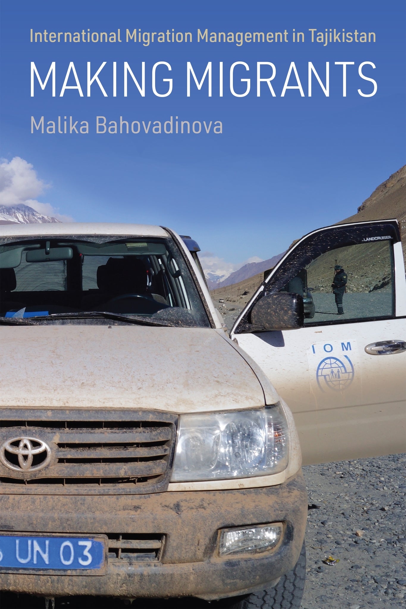 Cover image for Making Migrants ISBN 9781512829044