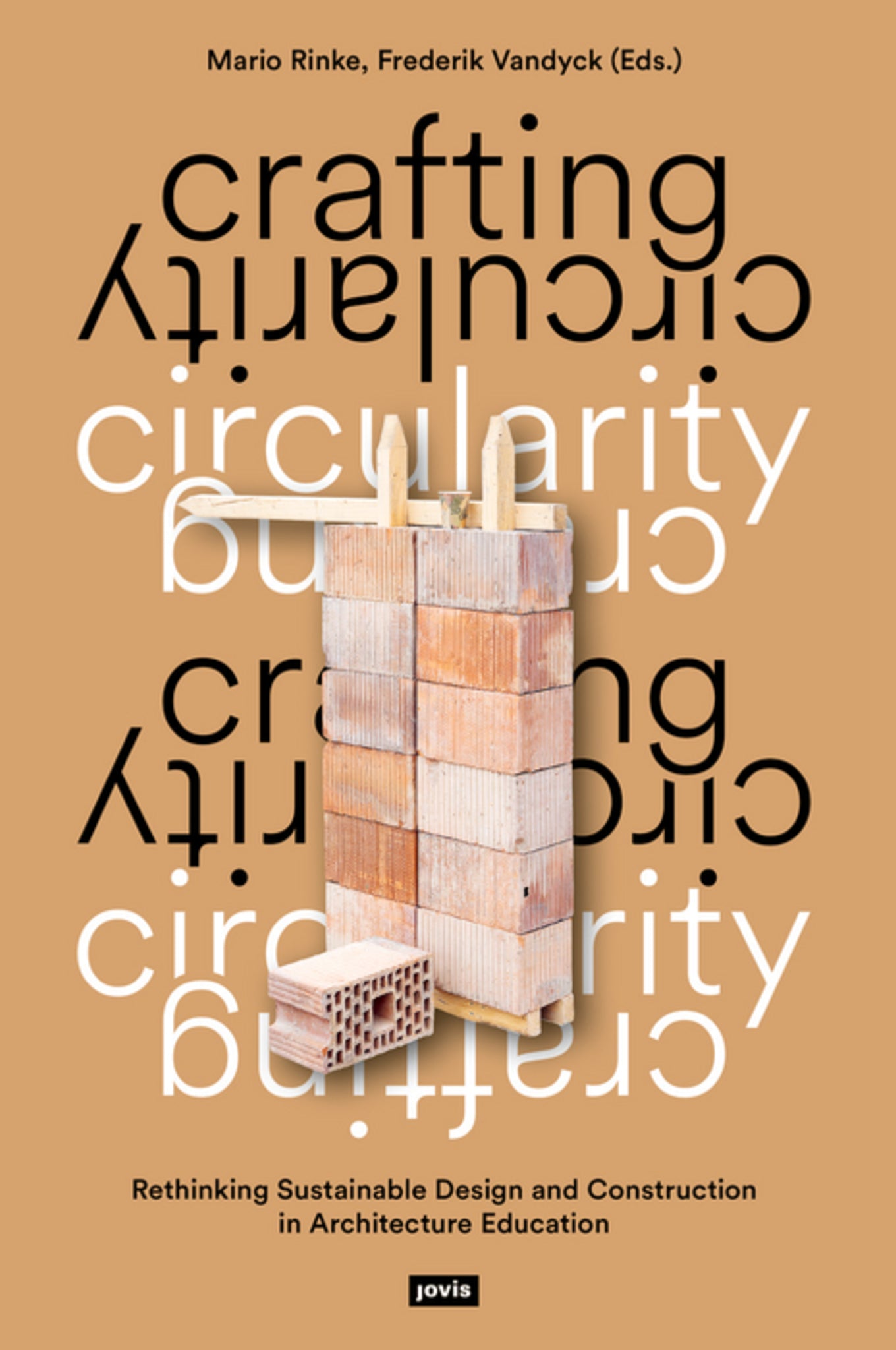 Crafting Circularity