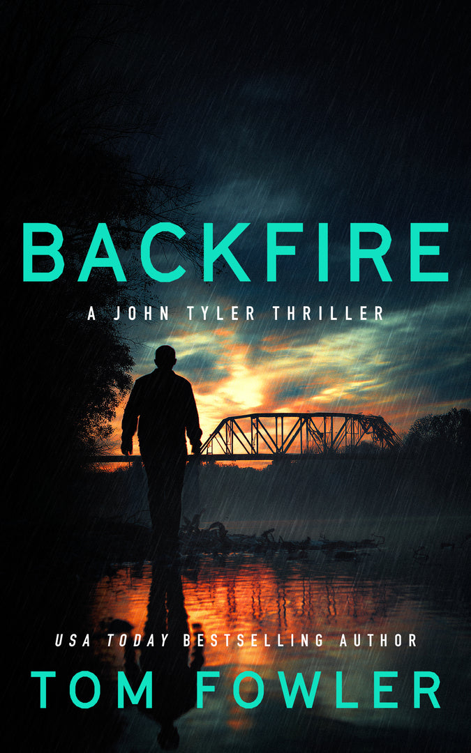 Cover image for Backfire ISBN 9781036718923