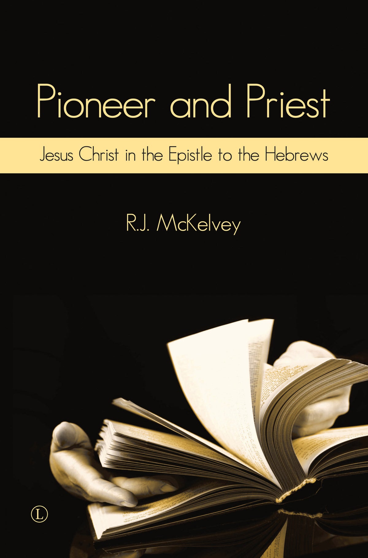 Cover image for Pioneer and Priest ISBN 9780718895068