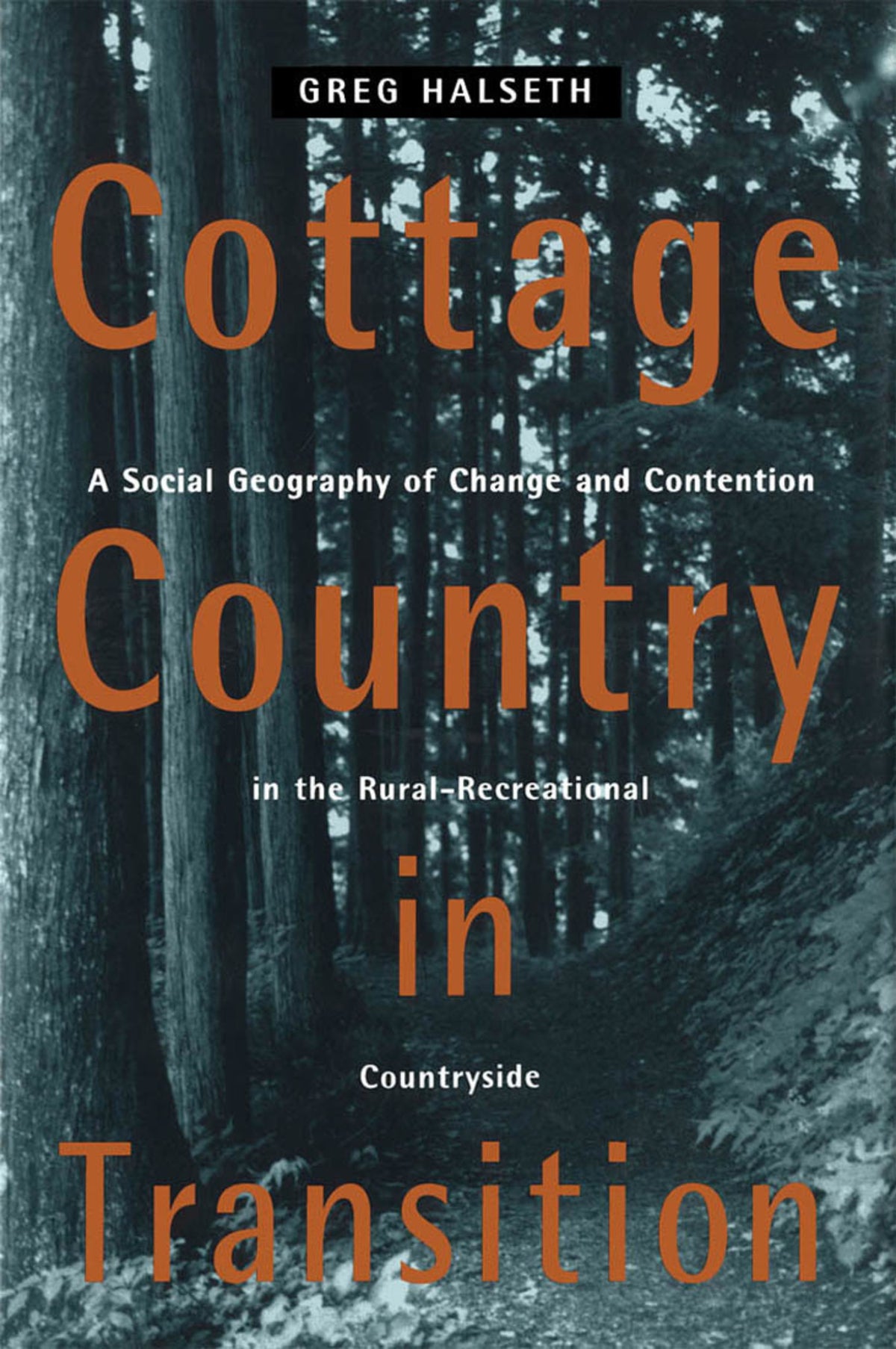 Cover image for Cottage Country in Transition ISBN 9780773567191
