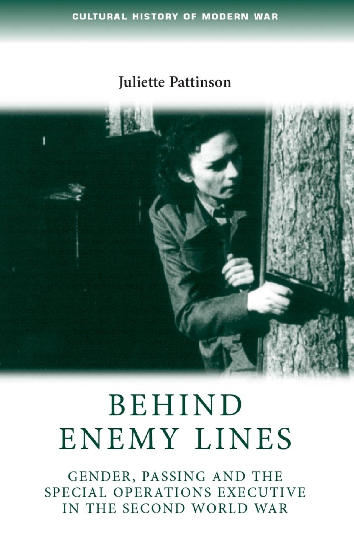 Cover image for Behind enemy lines ISBN 9780719075698