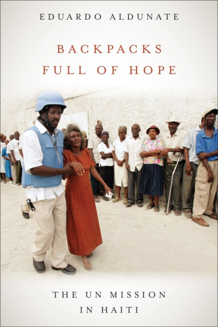 Cover image for Backpacks Full of Hope ISBN 9781554581559