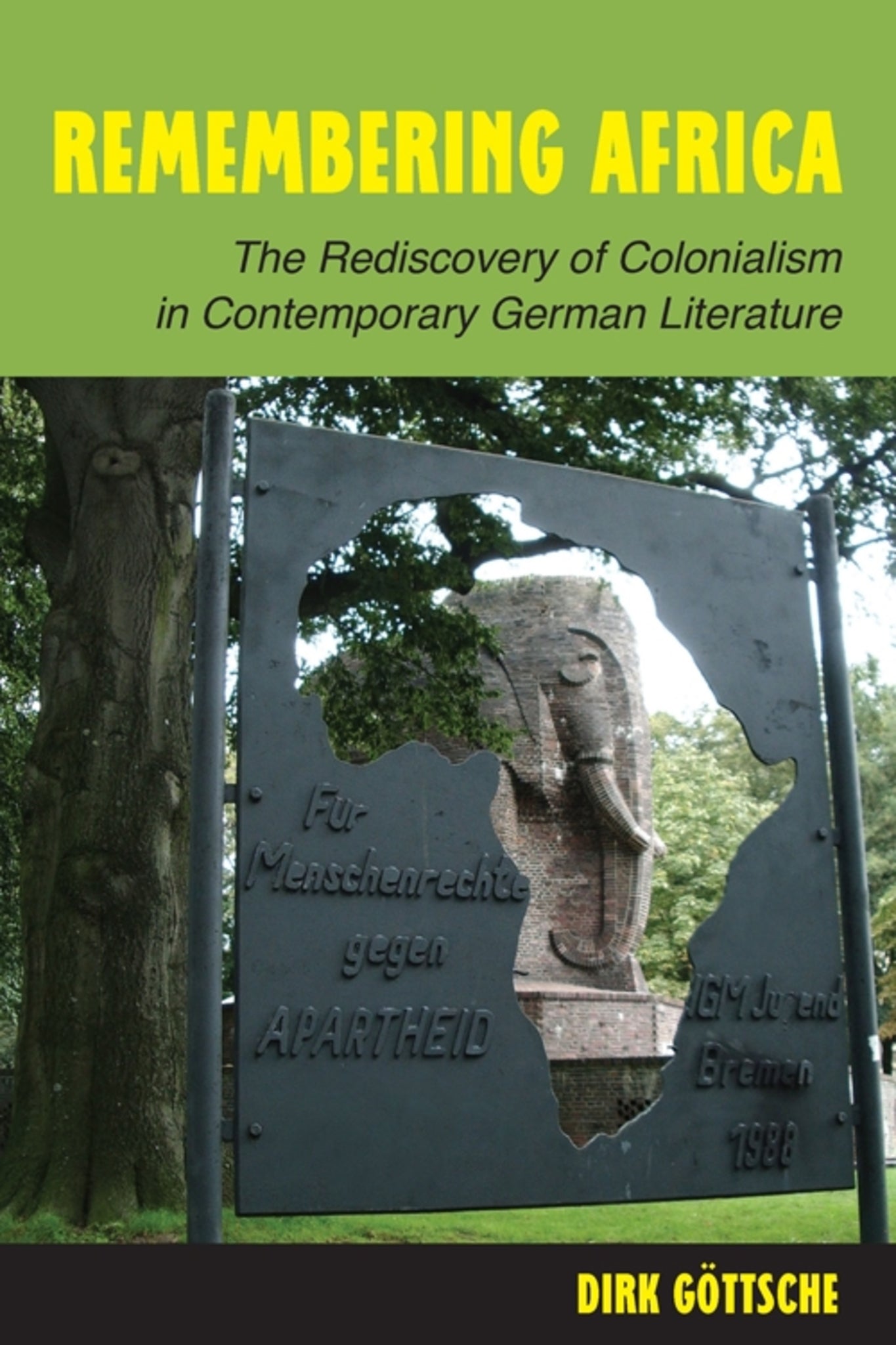 Cover image for Remembering Africa ISBN 9781571135469