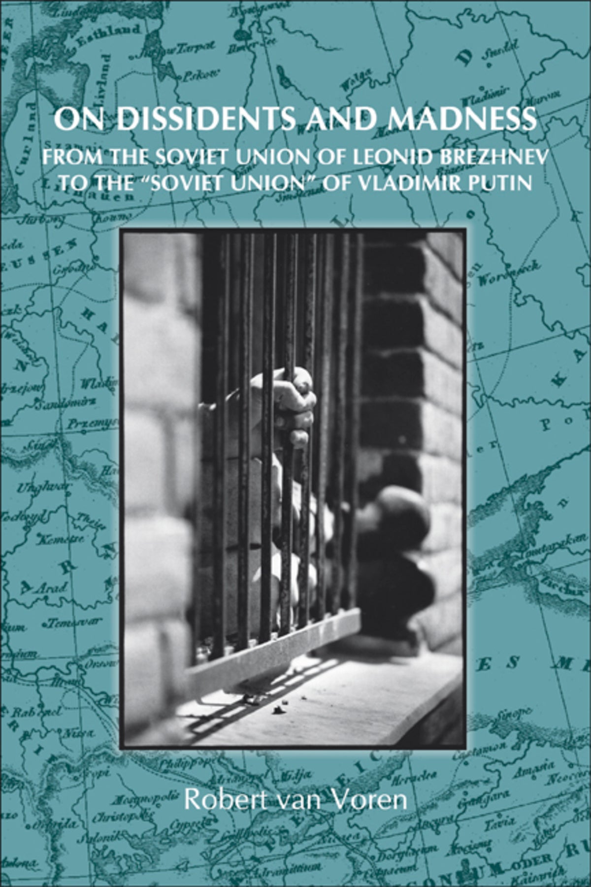 Cover image for On Dissidents and Madness ISBN 9789042025851