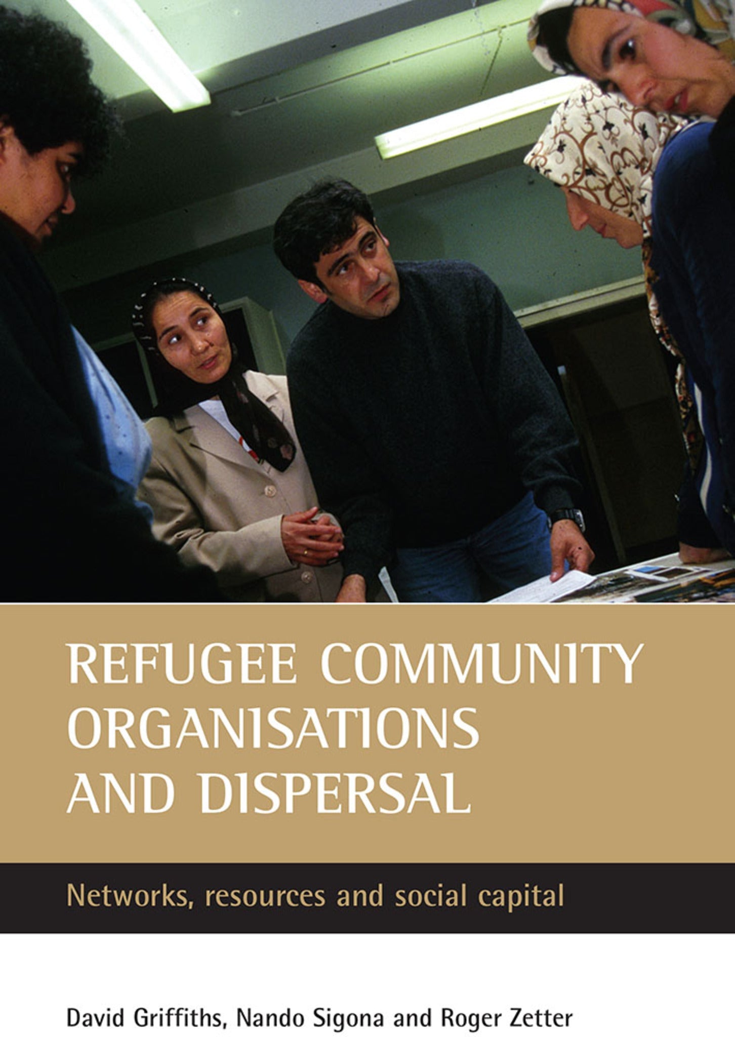 Cover image for Refugee community organisations and dispersal ISBN 9781861346346