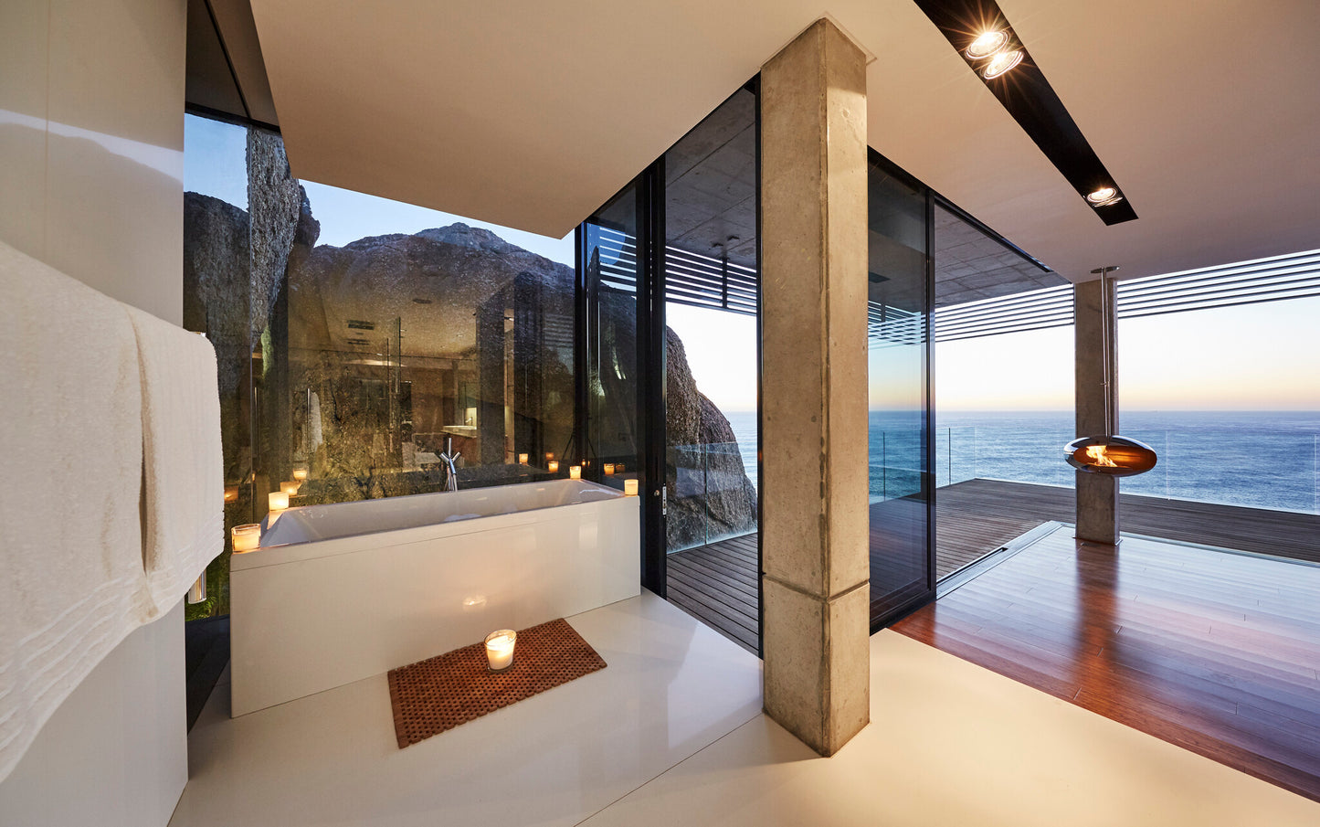 Living in Style Seaside Houses